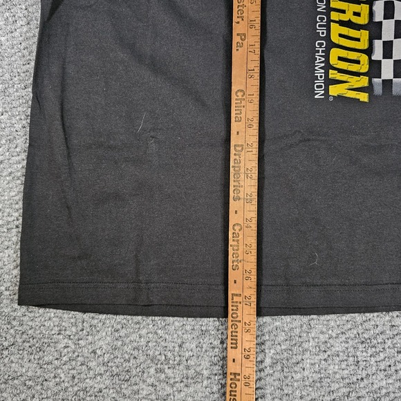 Competitors View Jeff Gordon NASCAR Champion 2001‎ Racing Graphic Tee M Vintage - Picture 6 of 8